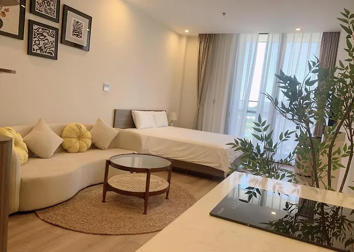 Apartment Homeatay 1821