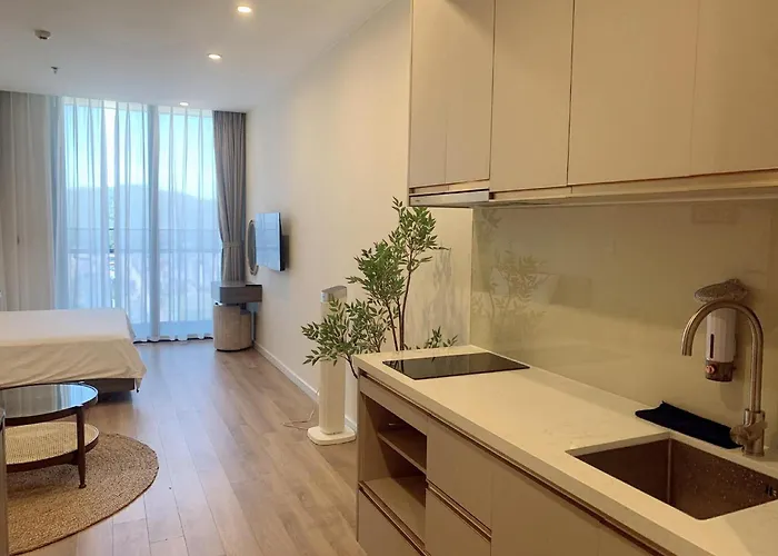 Homeatay 1821 Apartment Ha Long